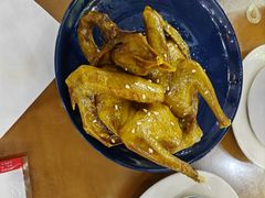 盐焗乳鸽-煲煲掂风味煲仔饭餐厅(西区店)