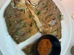 -肥肥虾庄·金牌油焖大虾(沙湖店)
