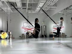-Jumphai室内蹦极运动
