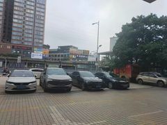 -网鱼电竞酒店(广州东圃天河珠村地铁站店)