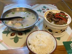 -阿灶卤煮老店·姜母鸭(五店市总店)