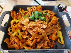 -精悦蓉(松江万达广场店)