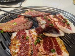 -赞酱川式烤肉(蜀都万达店)