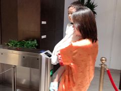 -齐河孔雀王温泉酒店·金孔雀自助百汇