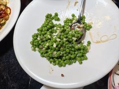 -新白鹿餐厅(百联中环店)