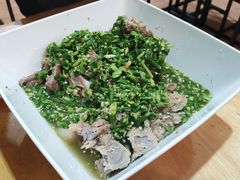-席娜卡琳火车铁道夜市