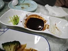 -六和聚传统烤鸭.天津菜(和平店)