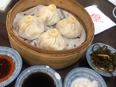 蟹黄汤包-苏亦铭馄饨店(凤凰西街店)