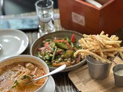 -The BREW·酿餐厅(浦东嘉里大酒店)