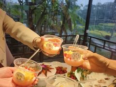 -茅草房·河畔园林火锅