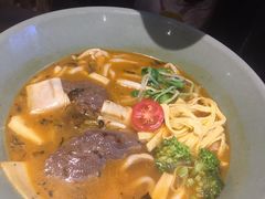 -陳八两面家(滨江天街店)