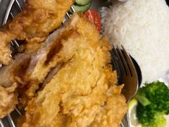 -佰搭果·广式茶餐厅(西华路店)