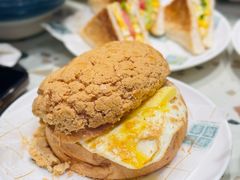 菠蘿油-华嫂冰室(湾仔店)