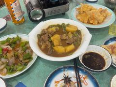 -鹤乡东北菜(崮山路店)