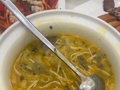 -新丁香海鲜酒店(银海商贸城店)