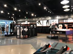 -NIKE品牌体验店(金源新燕莎店)