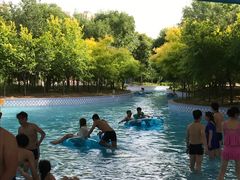 -欢乐水魔方水世界