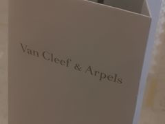 -Van Cleef & Arpels(海港城海洋中心店)