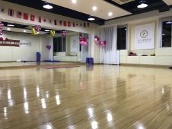 -亚太瑜伽普拉提学院