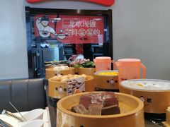 -龍歌自助小火锅(市南金茂湾店)