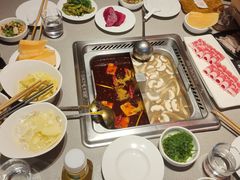 -海底捞火锅(宝龙广场夜宵主题店)