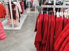 -BIGOFFS 超级折扣(仁恒伊势丹店)