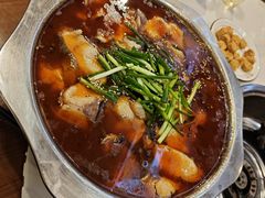 -乡土特色.冷锅鱼.牦牛肉汤锅