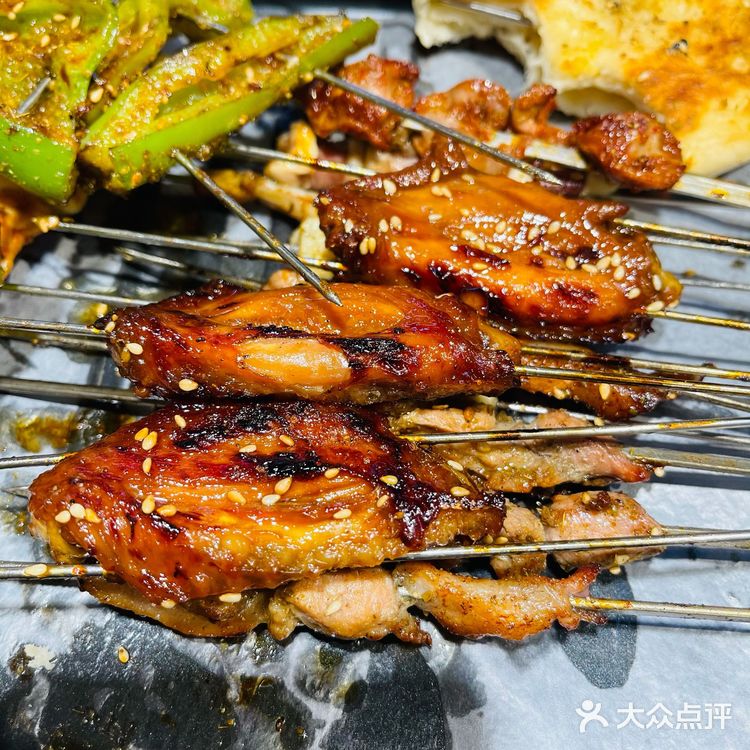 泰山王老三串店