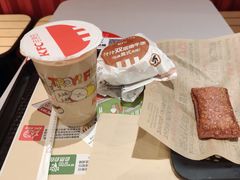 -肯德基(嘉善路地铁站店)