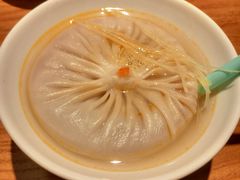 王牌蟹粉灌汤包-苏小柳手工点心(人民广场分院)