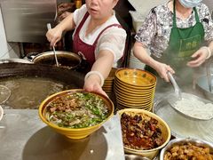 -花溪牛肉粉(八鸽岩店)