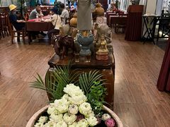 -Neary Khmer Restaurant