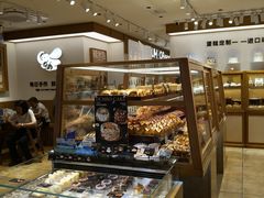 -小飞象面包公社(珠江路金鹰店)