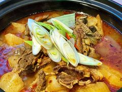-腩得欢喜·牛腩煲火锅(万庭大厦店)