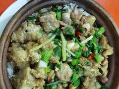 排骨鸡肉煲仔饭-潮香兴煲仔饭(莲花路店)