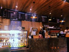 -ZING COFFEE 镜咖啡