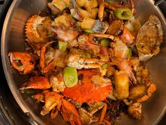 -七欣天香辣蟹火锅(上海银亿滨江店)