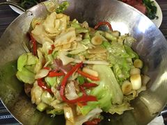 干锅莲花白-88号小吃店·经典云南菜·地道纳西美食