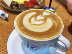 燕麦拿铁-Jamaicablue Coffeeshop(中央广场店)