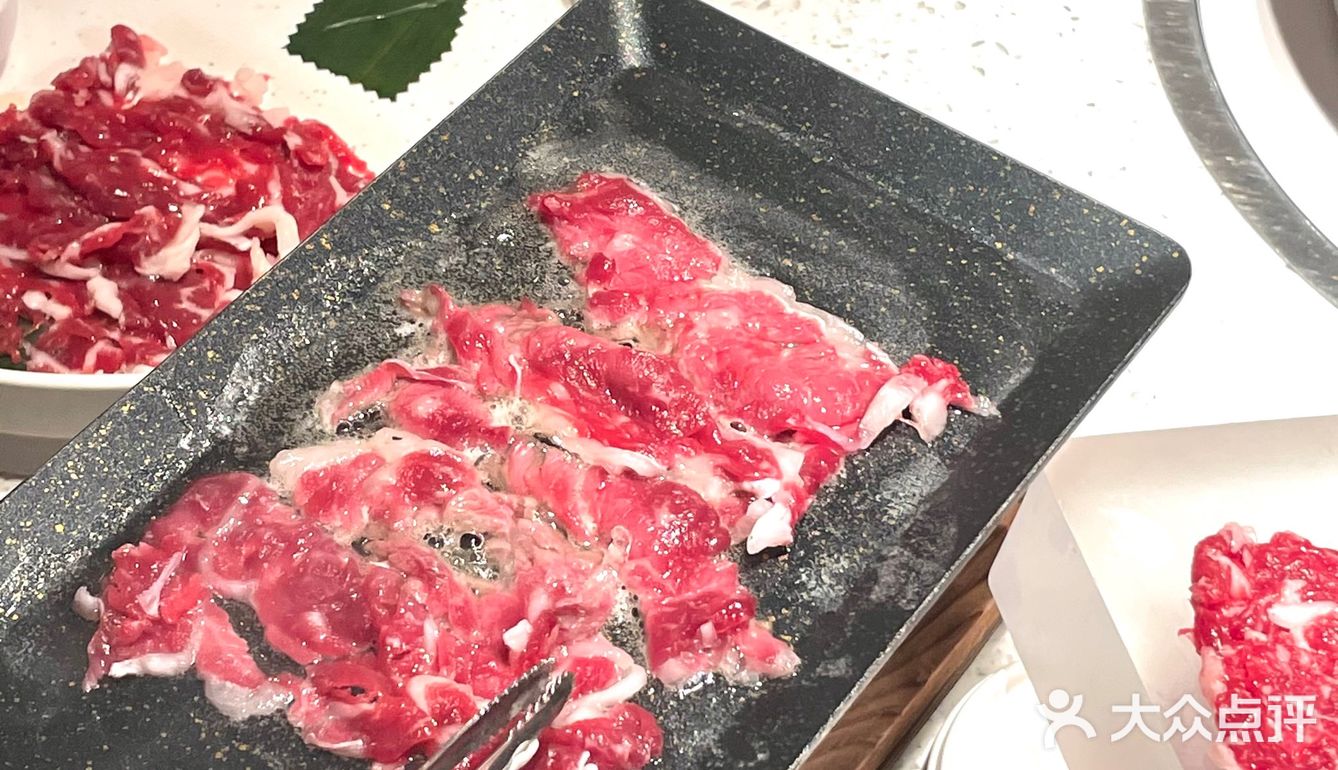 说一句左庭右院是上海鲜牛肉火锅YYDS没有意见吧！