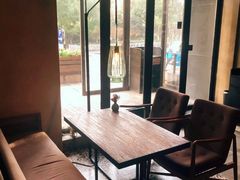 -Carbon莫卡哆·意大利复古集市餐厅(杭州大厦店)