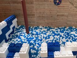 -PIPIKINGDOM皮皮王国欢乐号(欢乐海岸购物中心店)