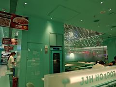 -季季红火锅(柳州城中万达二店)