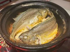 金榜黄花鱼-恭喜上堓砂锅焗·海鲜大排档(闵行龙湖店)