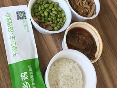 -老乡鸡(旭辉御府店)