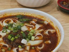 -雷祖芳老妈蹄花店