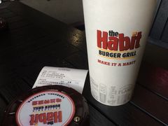 -The Habit Burger Grill 哈比特汉堡(爱琴海店)