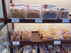 -红宝石·鲜奶小方·海派西点房(金杨店)