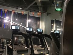 -健狗狗24小时智能自助健身房(龙湖重庆时代天街D馆店)