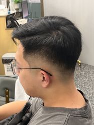 -即型男士理发工作室